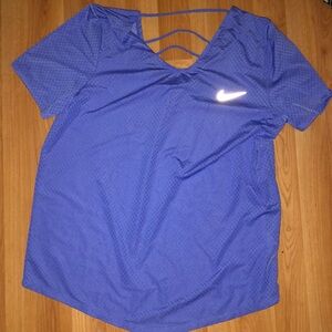 Nike Large workout top